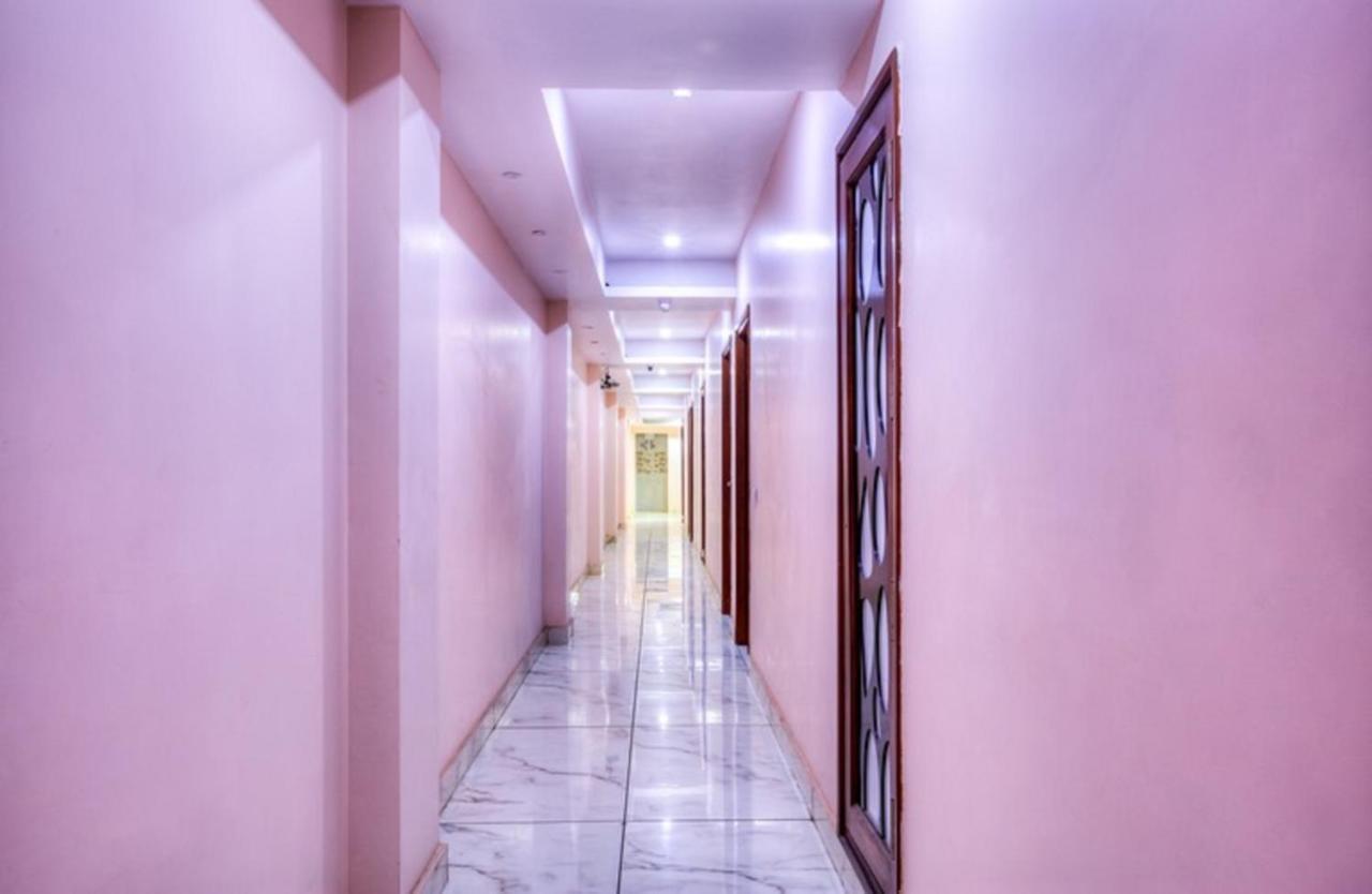 Glory Villa New Delhi Buitenkant foto