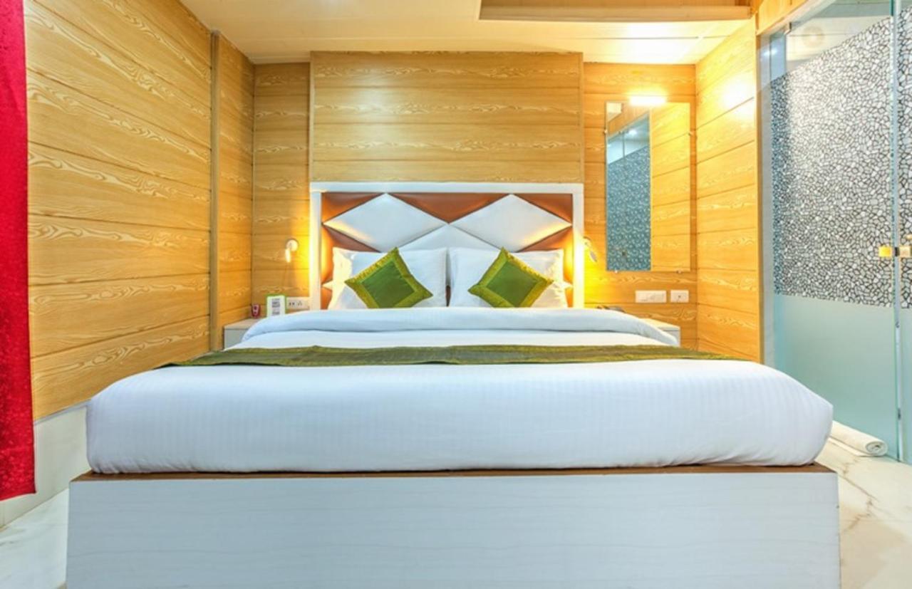 Glory Villa New Delhi Buitenkant foto