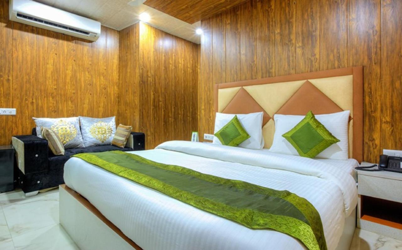 Glory Villa New Delhi Buitenkant foto